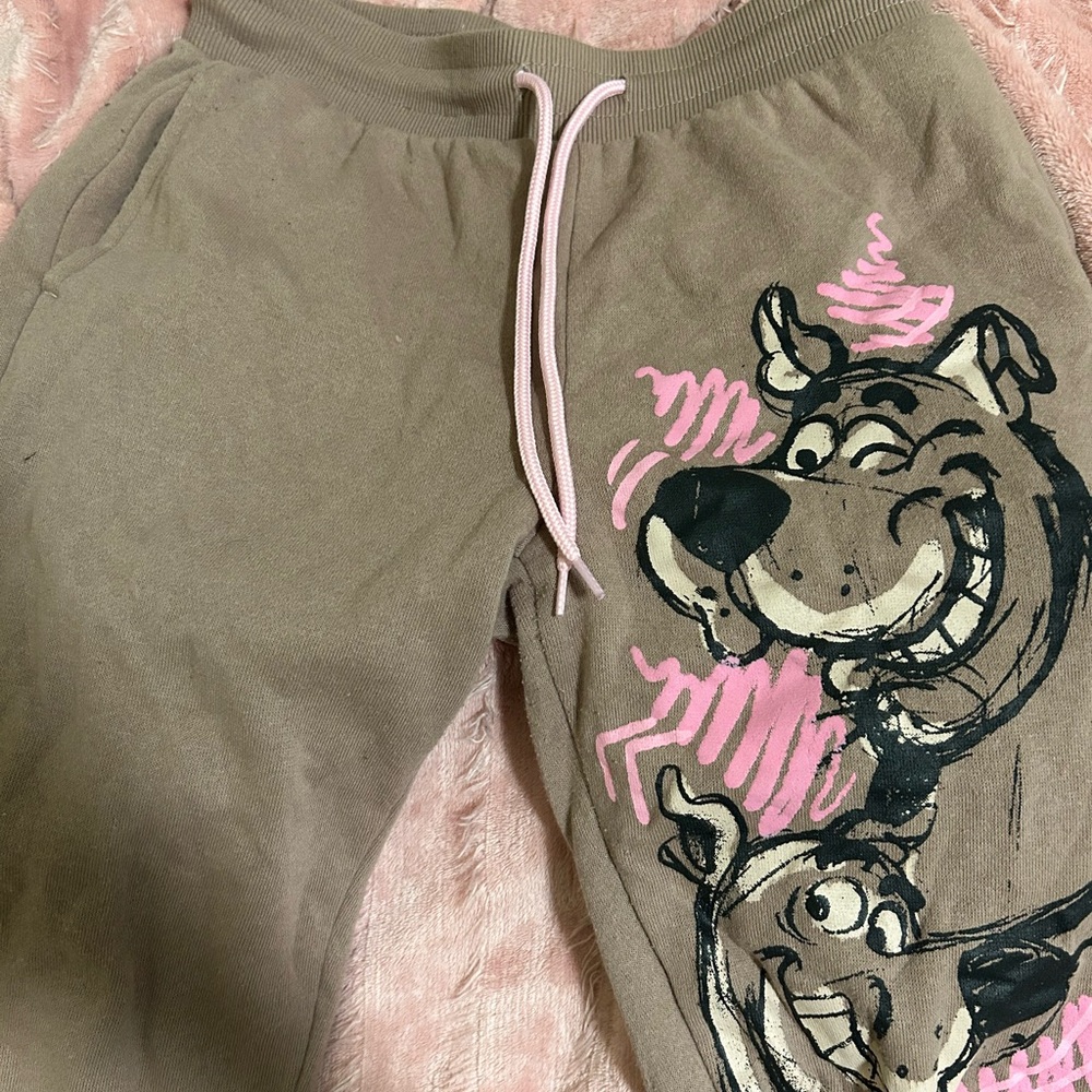 Scooby doo sweatpants